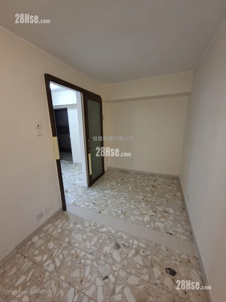 天马苑 租盘 338 平方尺