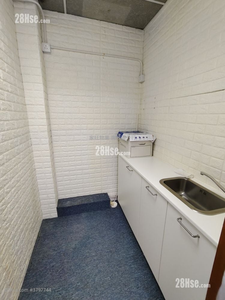 顺丰国际中心 租盘 1 房