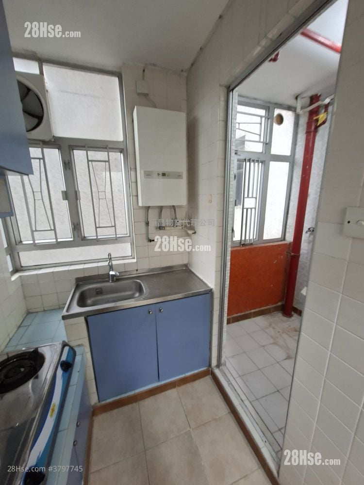 天马苑 租盘 338 平方尺