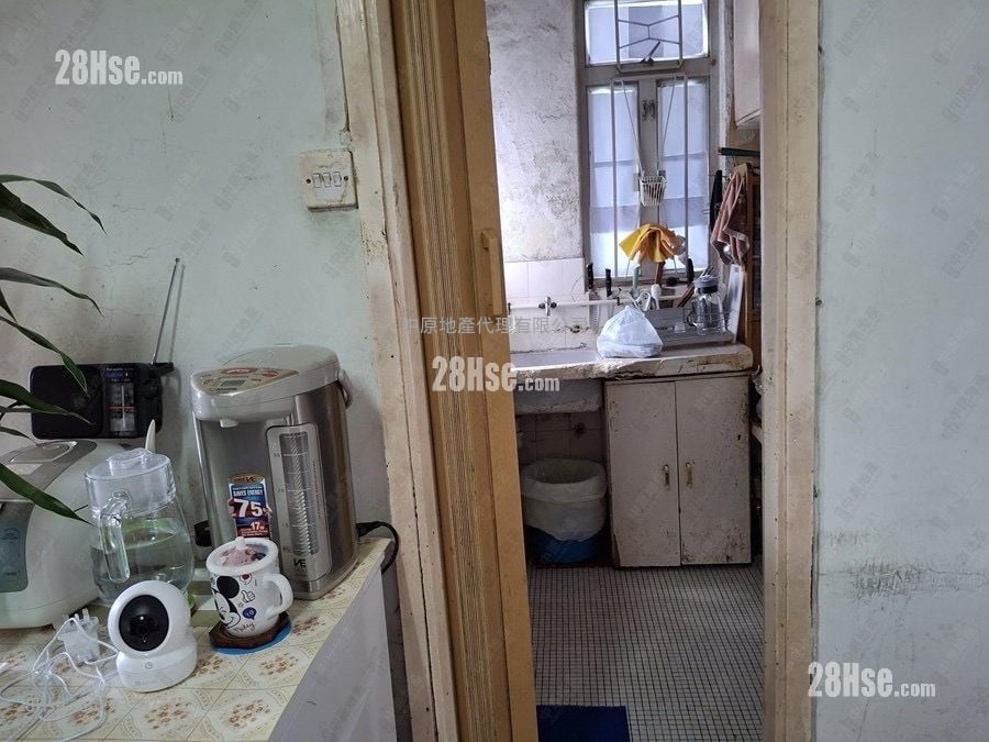 仁乐大厦 售盘 1 房 290 平方尺