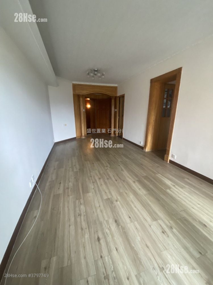 Villa Athena Sell 3 Bedrooms , 2 Bathrooms 727 ft²