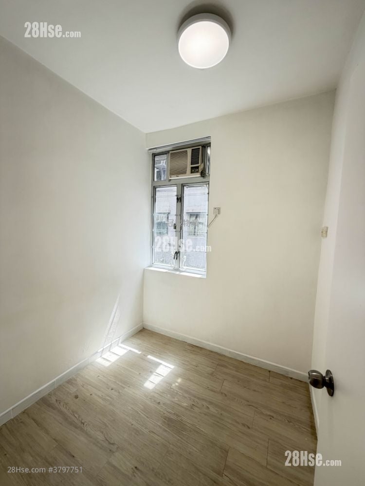 太生大厦 租盘 2 房 , 1 浴室 292 平方尺