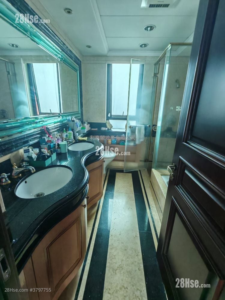 礼顿山 售盘 4 房 , 2 浴室 1,461 平方尺