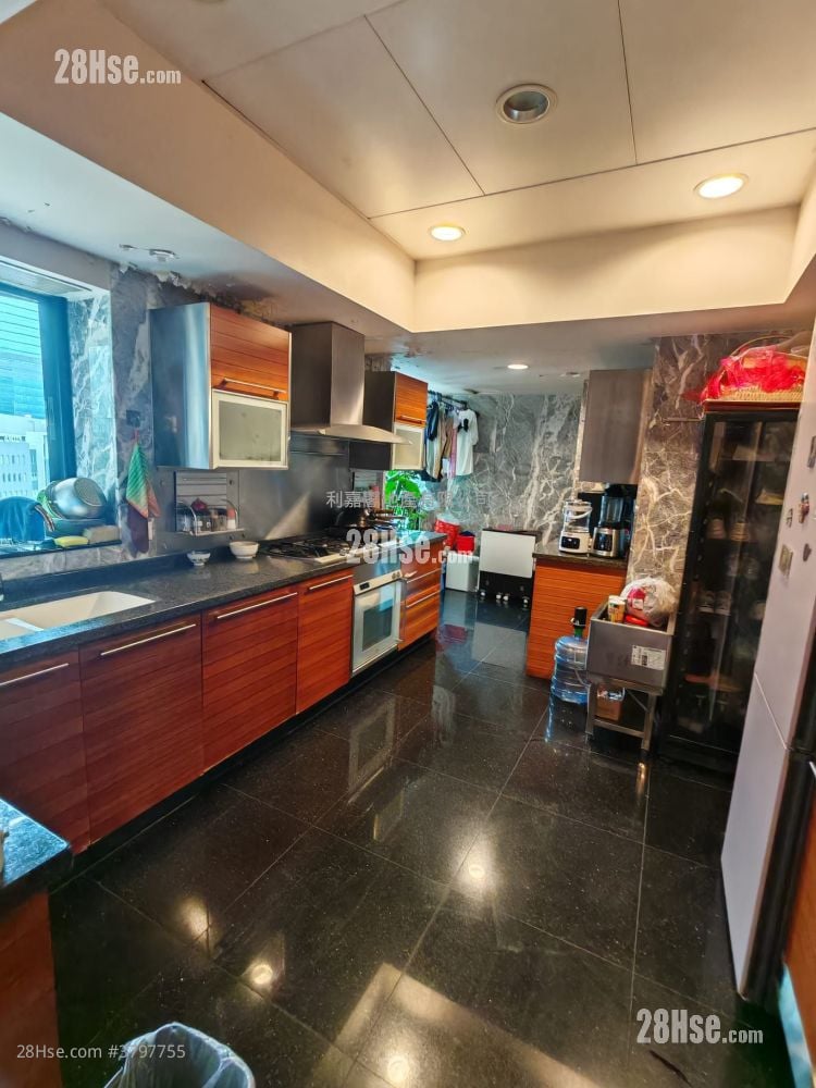 礼顿山 售盘 4 房 , 2 浴室 1,461 平方尺