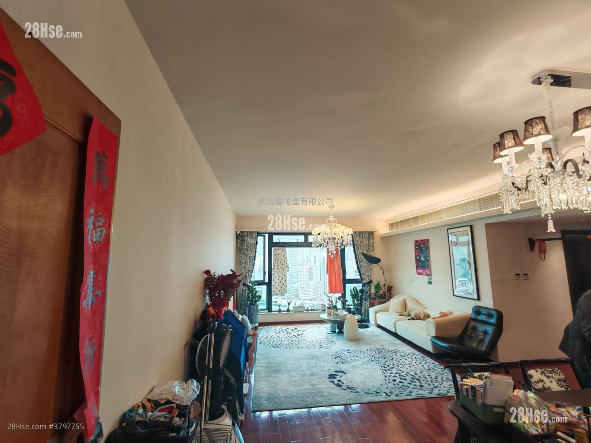 礼顿山 售盘 4 房 , 2 浴室 1,461 平方尺