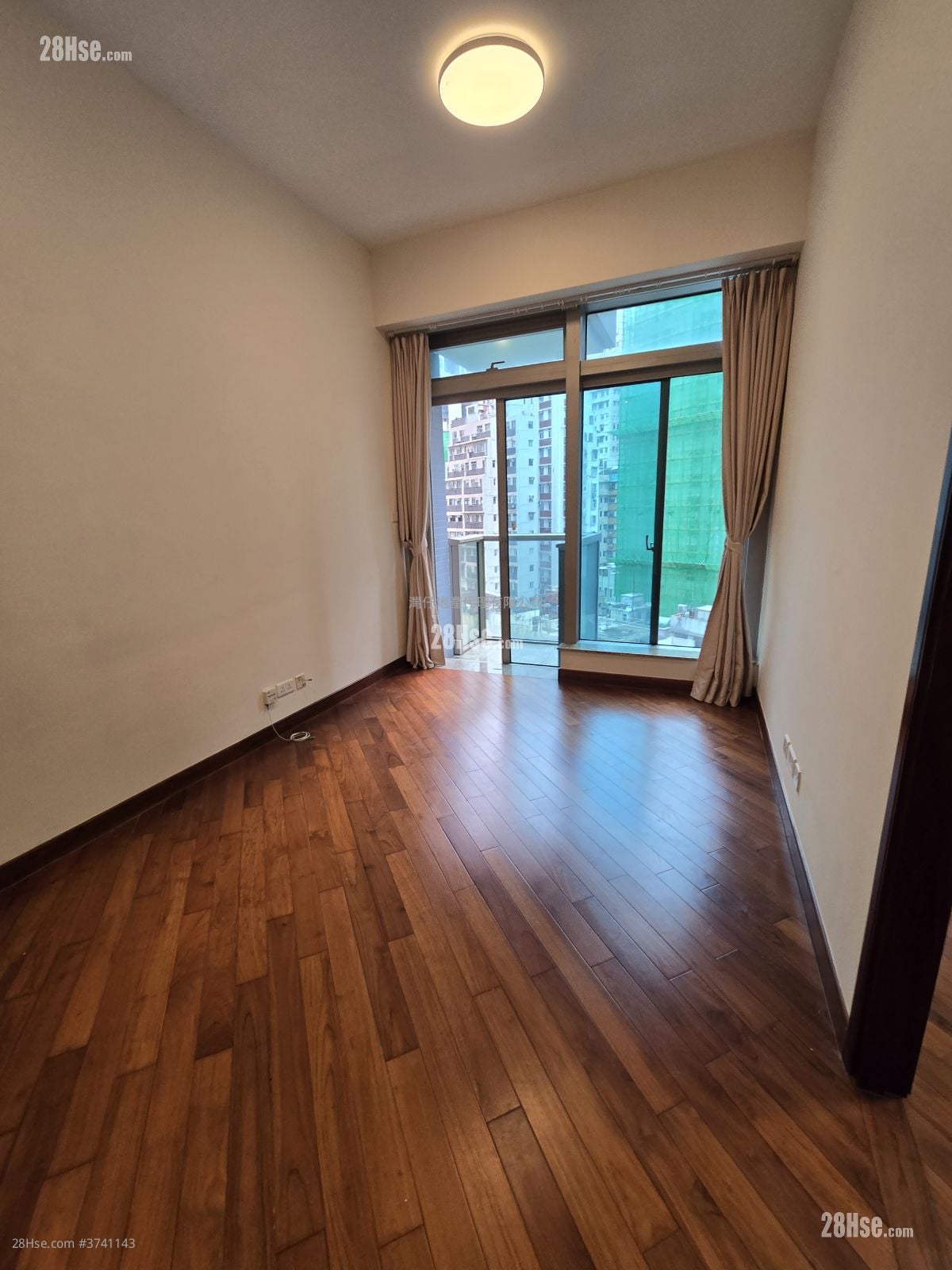 The Avenue Rental 1 Bedroom 459 ft²