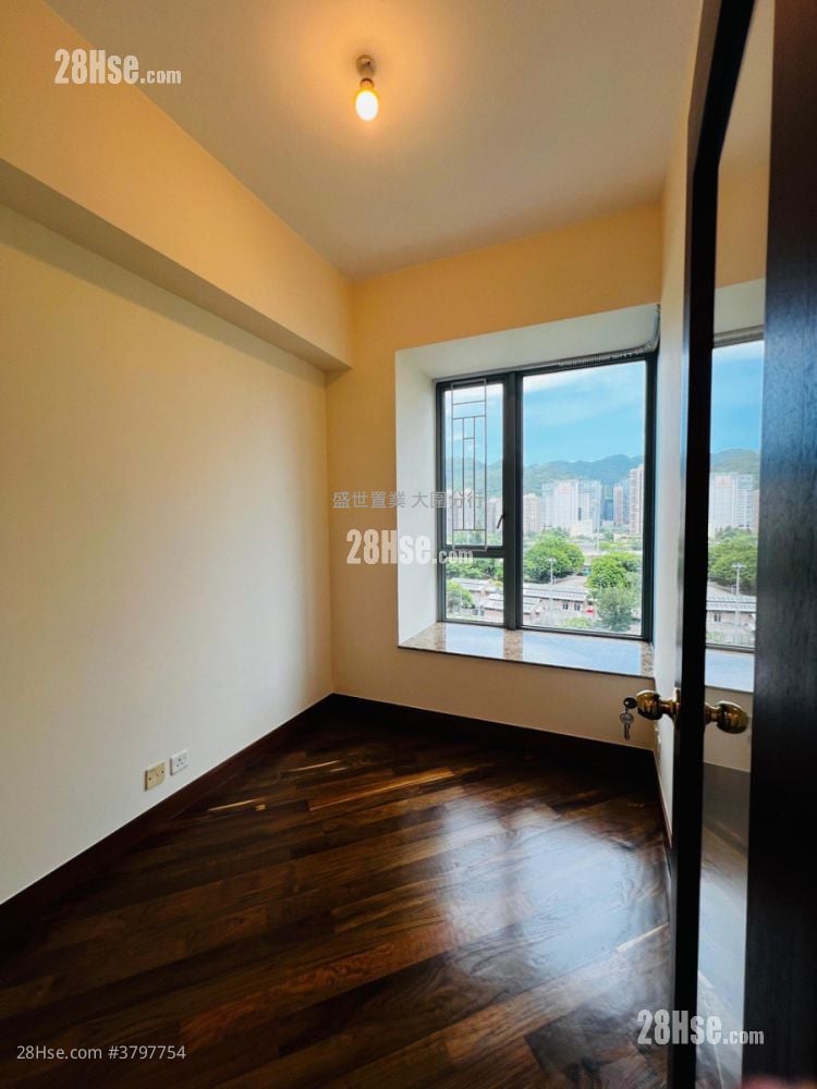 The Palazzo Sell 3 Bedrooms , 3 Bathrooms 912 ft²