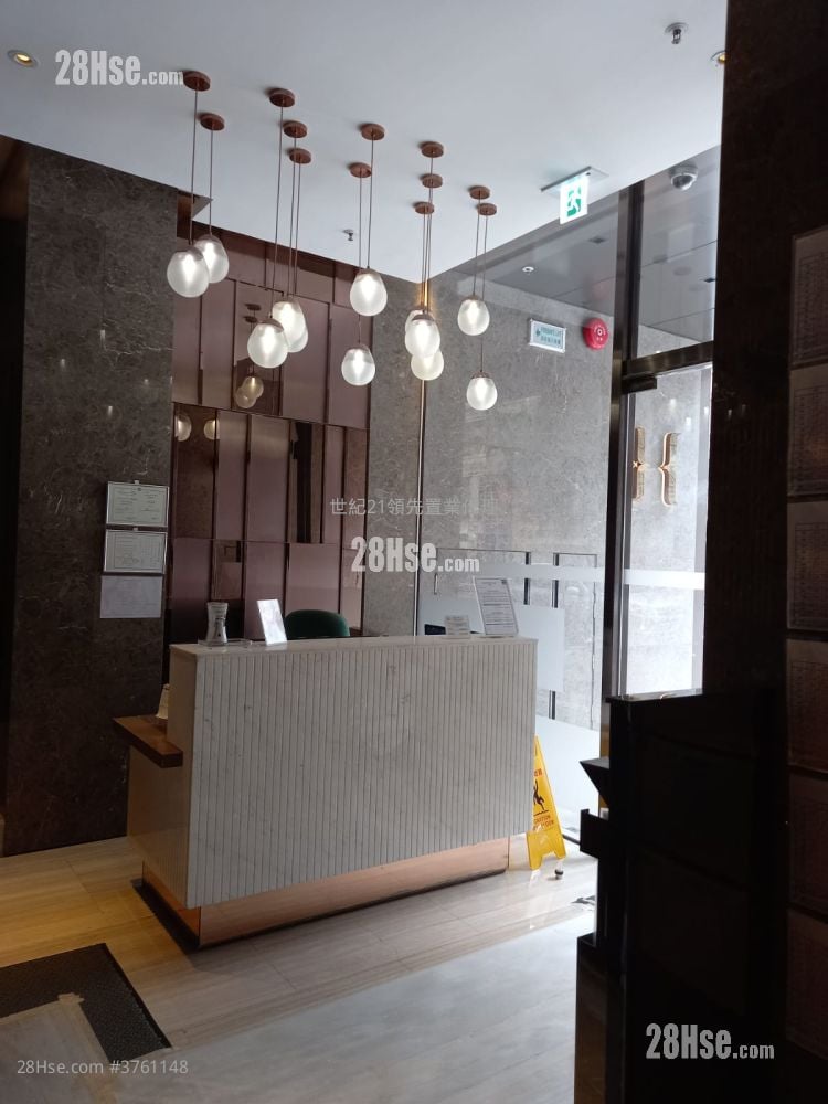 Axis Sell 1 Bedroom , 1 Bathroom 247 ft²