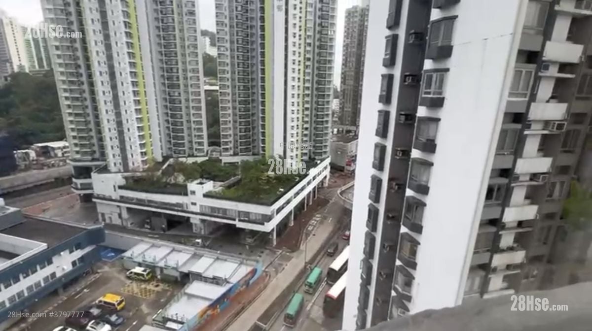 New Kwai Fong Gardens Sell 2 Bedrooms , 1 Bathroom 418 ft²