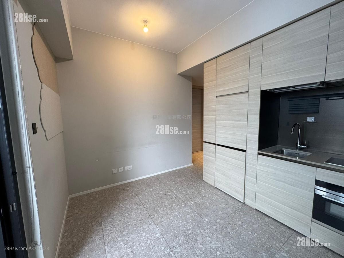 Artisan Garden Sell 1 Bedroom , 1 Bathroom 303 ft²