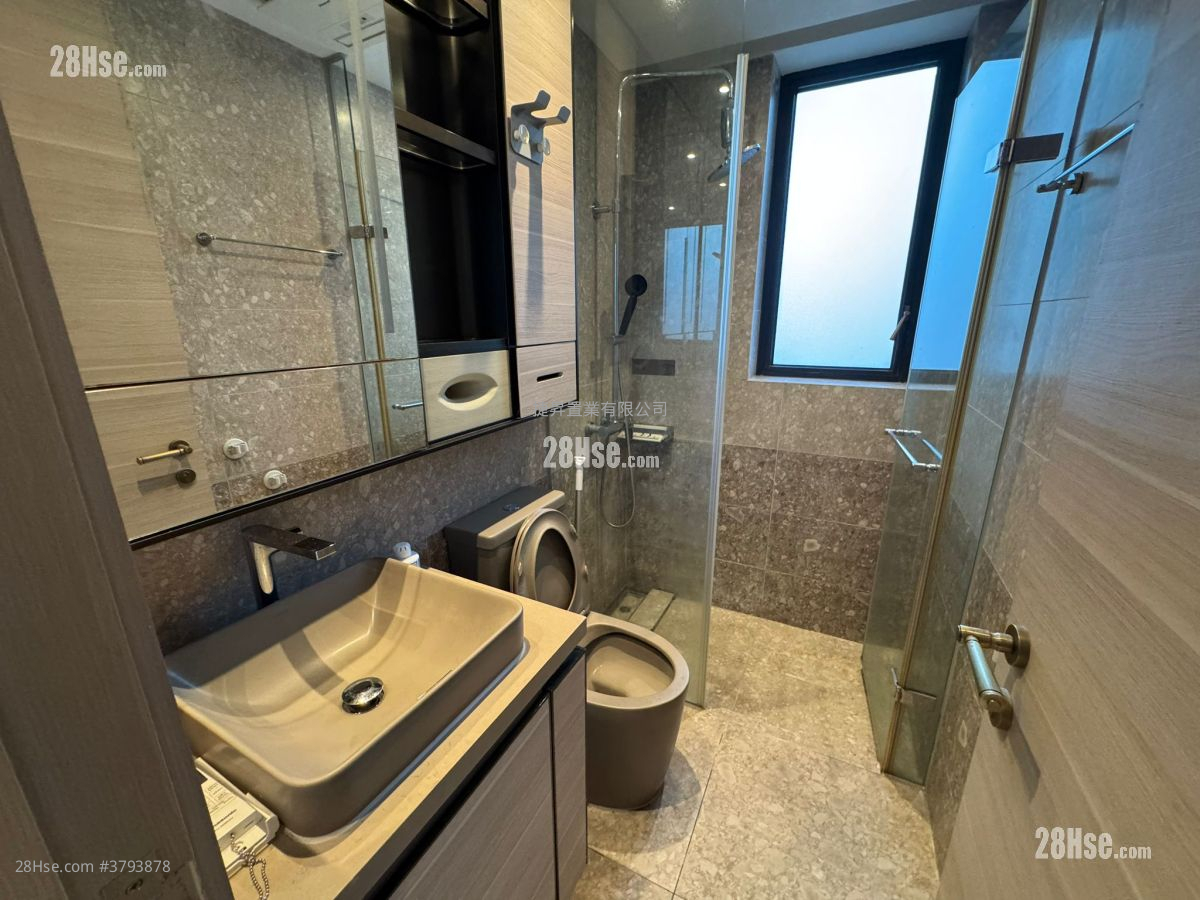 Artisan Garden Sell 1 Bedroom , 1 Bathroom 303 ft²