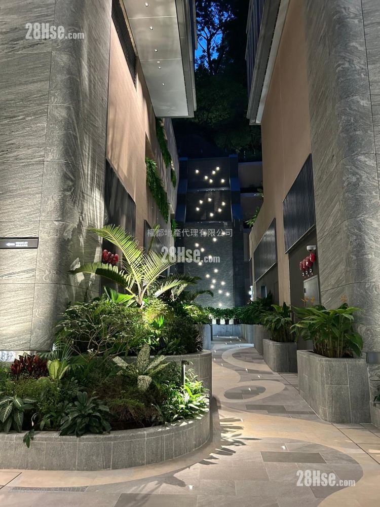 晓柏峰 租盘 2 房 , 1 浴室 365 平方尺