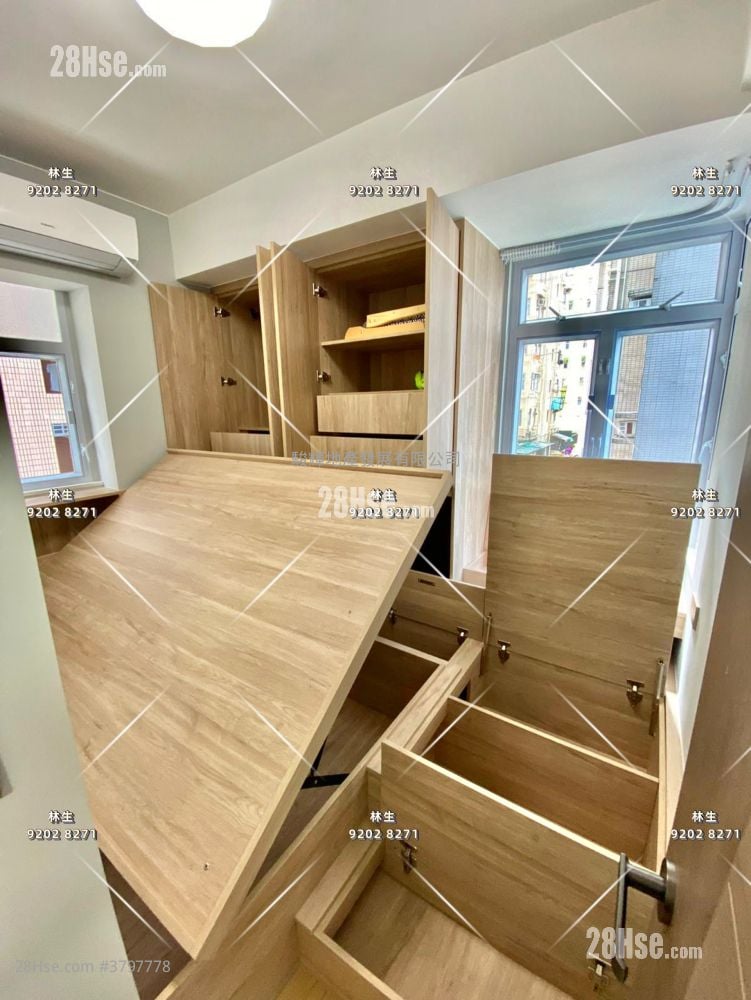 Season Mansion Sell 1 Bedroom , 1 Bathroom 319 ft²