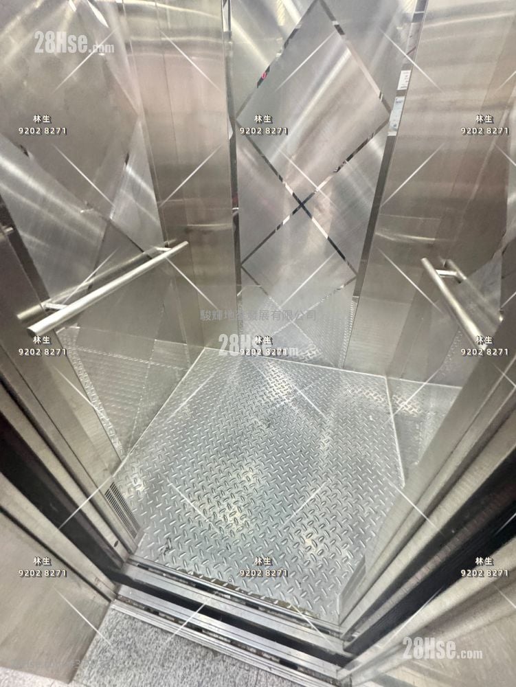 Season Mansion Sell 1 Bedroom , 1 Bathroom 319 ft²