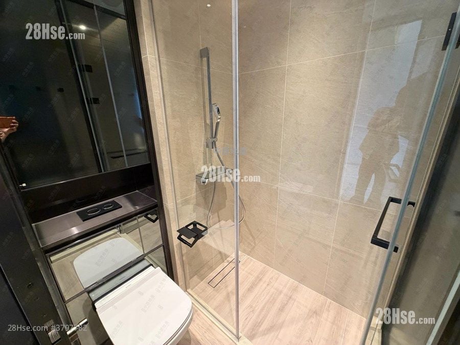 The Quinn Square Mile Sell 1 Bedroom , 1 Bathroom 328 ft²