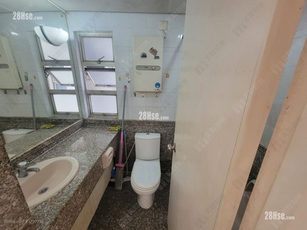 嘉湖山庄 售盘 2 房 446 平方尺