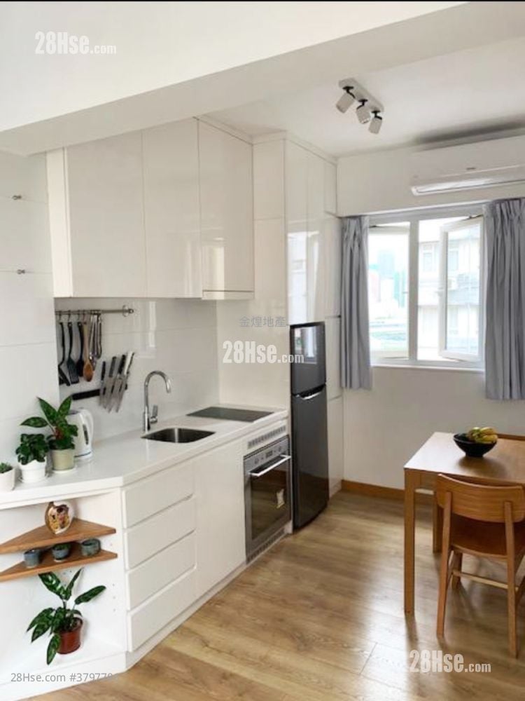 文华楼 租盘 1 房 344 平方尺