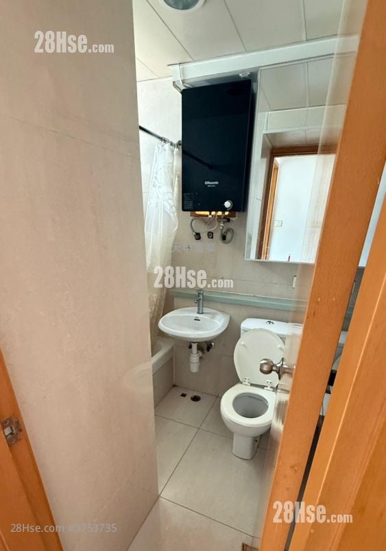 Apartment Rental 2 Bedrooms 331 ft²