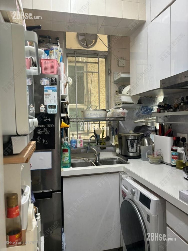 Elegance Gardens Sell 2 Bedrooms 335 ft²