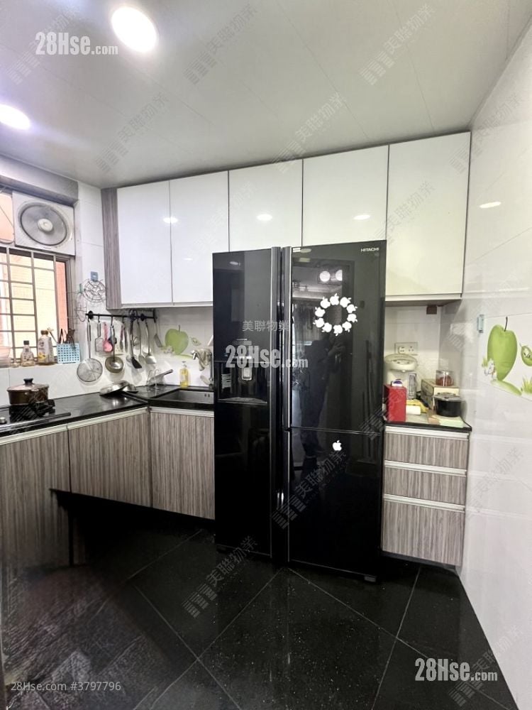 万景峯 售盘 4 房 , 2 浴室 826 平方尺