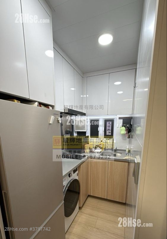 Season Mansion Sell 1 Bedroom , 1 Bathroom 319 ft²