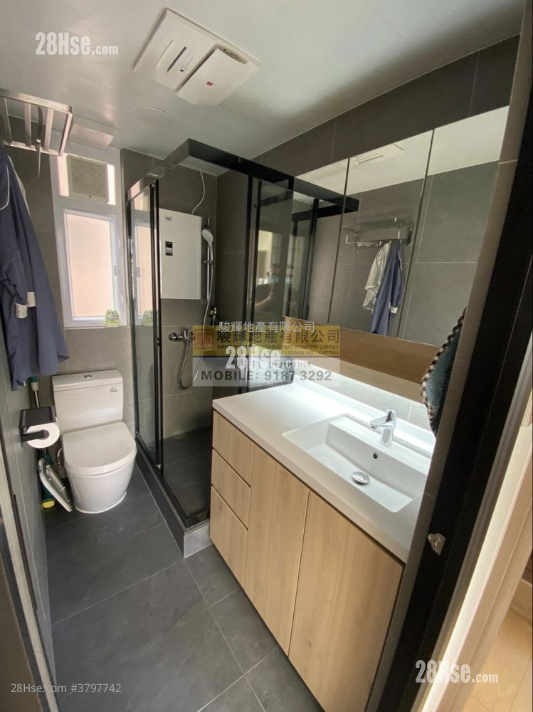 Season Mansion Sell 1 Bedroom , 1 Bathroom 319 ft²