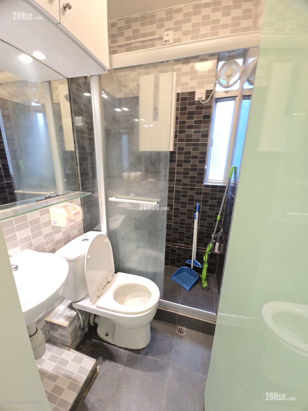 广泰楼 租盘 1 房 , 1 浴室 245 平方尺