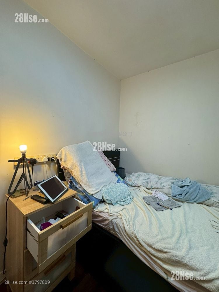 青华苑 售盘 2 房 , 1 浴室 401 平方尺