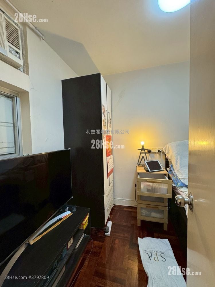 青华苑 售盘 2 房 , 1 浴室 401 平方尺