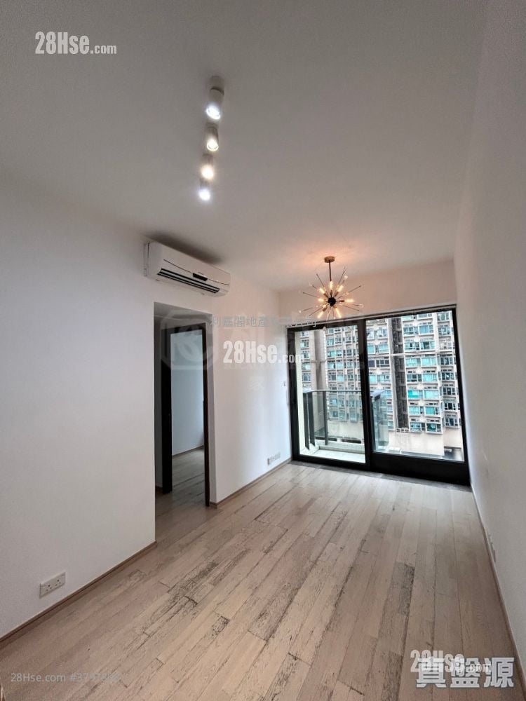 逸峯 售盘 2 房 459 平方尺