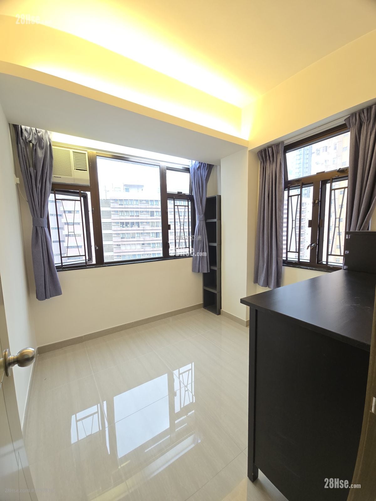 富利大厦 租盘 2 房 , 1 浴室 375 平方尺