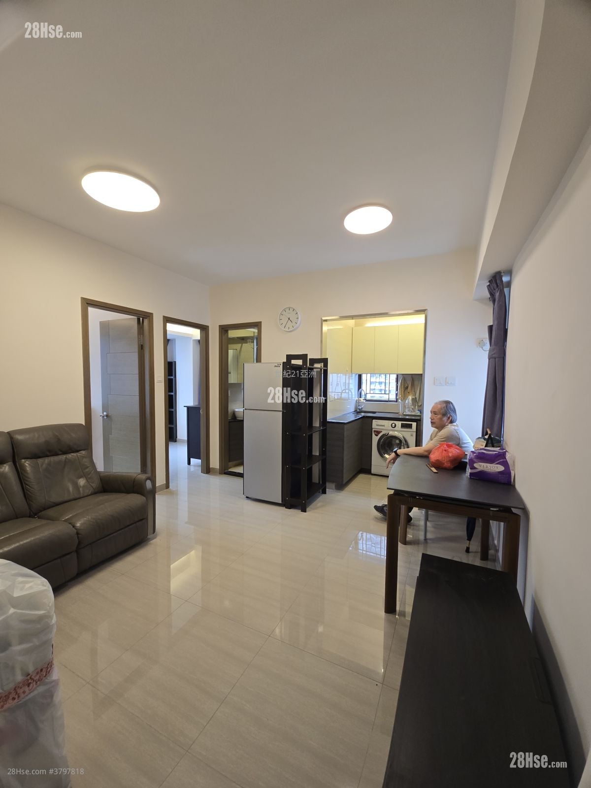 富利大厦 租盘 2 房 , 1 浴室 375 平方尺