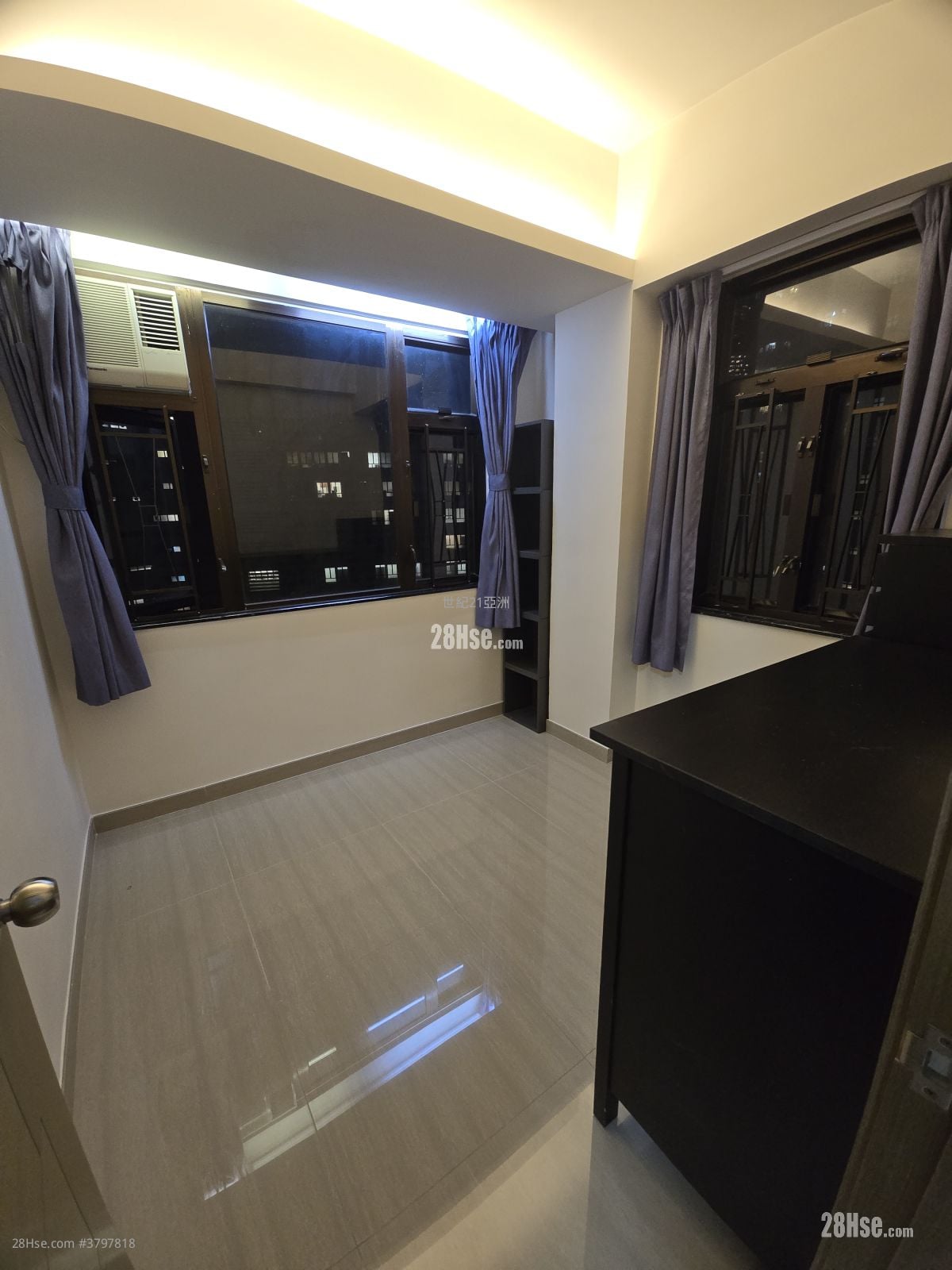 富利大厦 租盘 2 房 , 1 浴室 375 平方尺