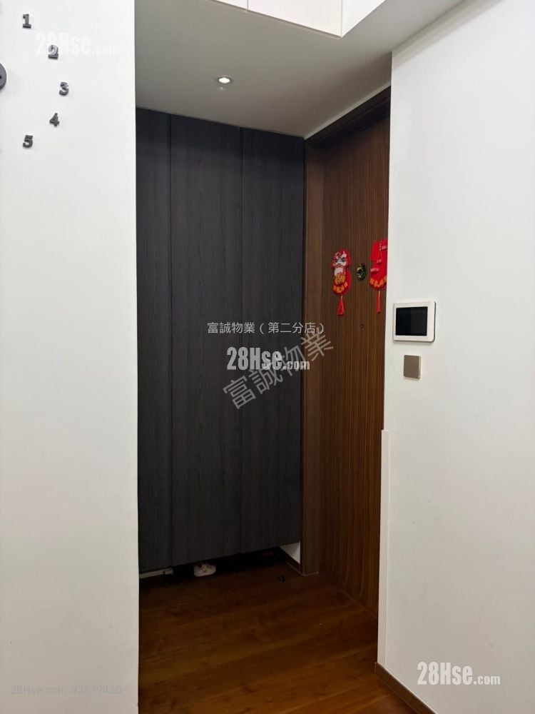 Maya Rental 2 Bedrooms , 1 Bathroom 495 ft²