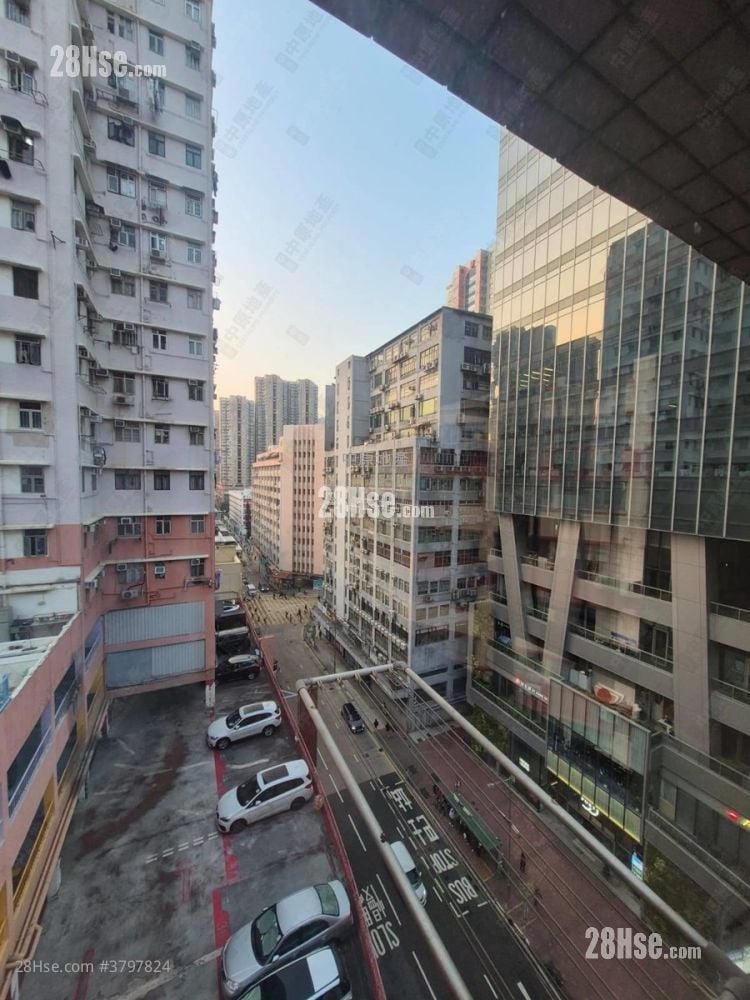 Wealth Court Sell 2 Bedrooms , 1 Bathroom 294 ft²