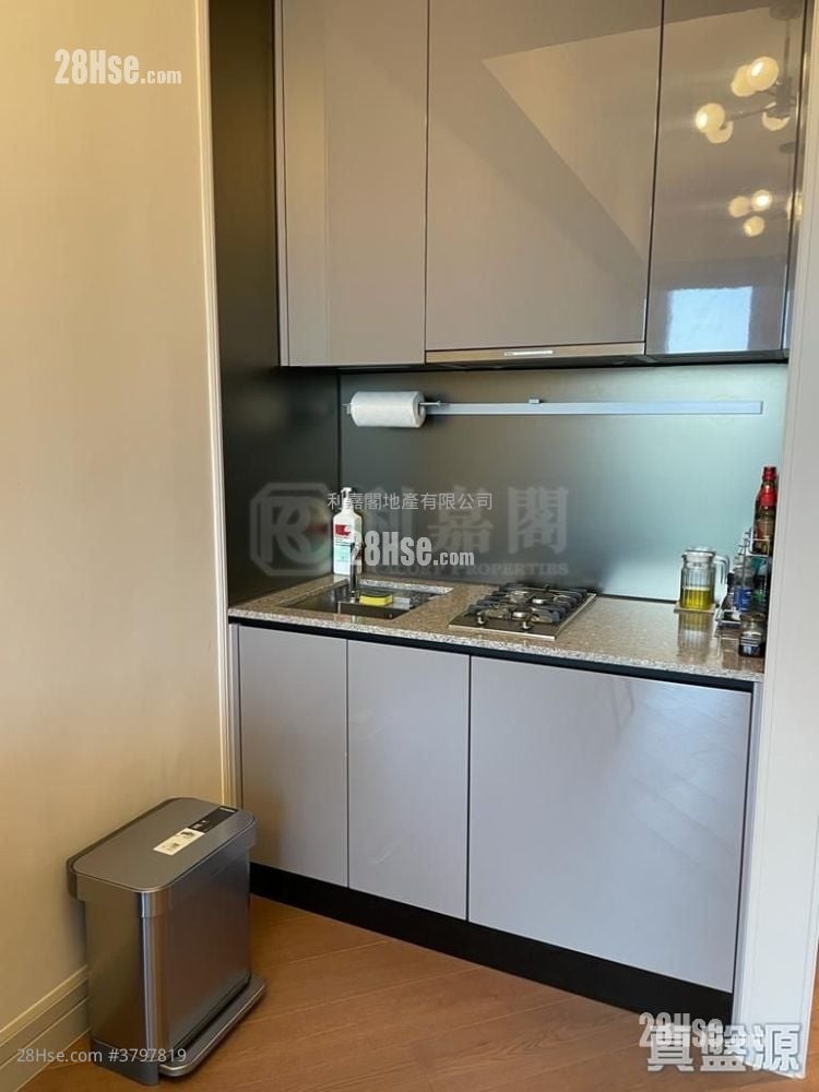 Eden Manor Sell 1 Bedroom 373 ft²