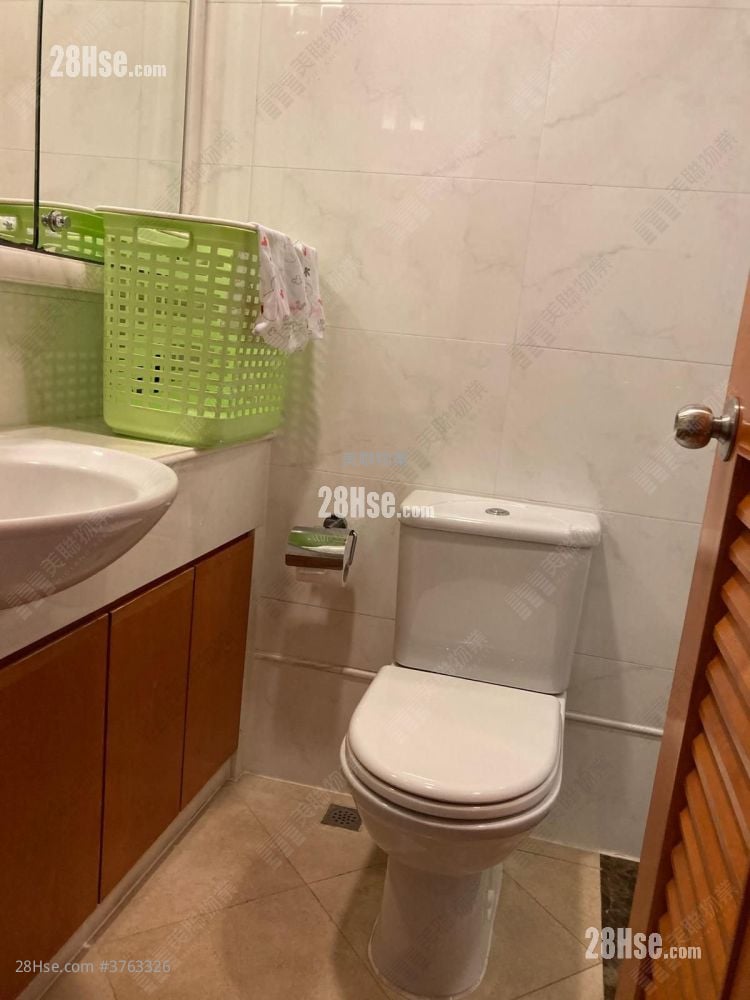 The Cliveden Sell 3 Bedrooms , 2 Bathrooms 713 ft²