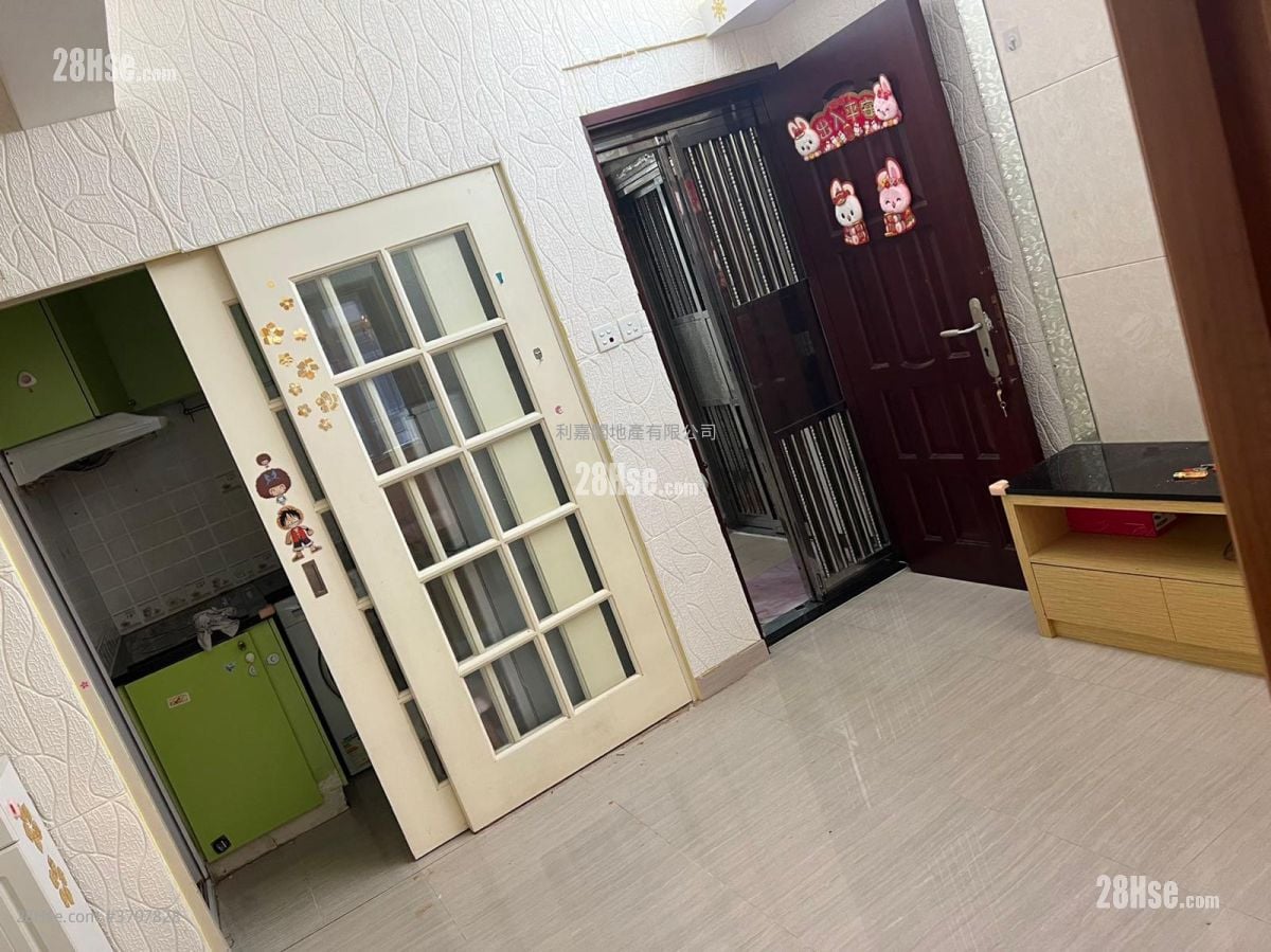 中兴楼 售盘 2 房 , 1 浴室 352 平方尺