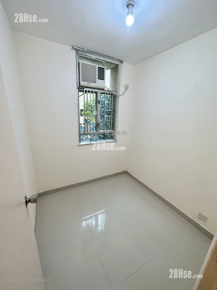 龙蟠苑 售盘 340 平方尺