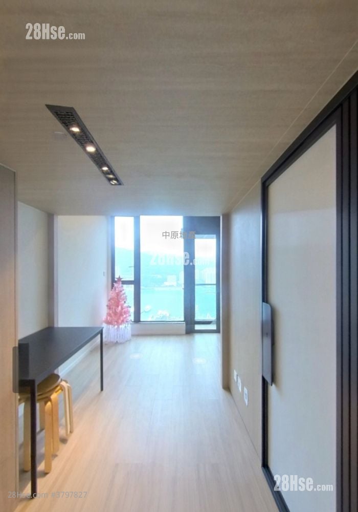 The Met.azure Rental Studio , 1 Bathroom 203 ft²