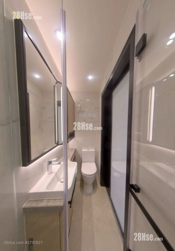 The Met.azure Rental Studio , 1 Bathroom 203 ft²