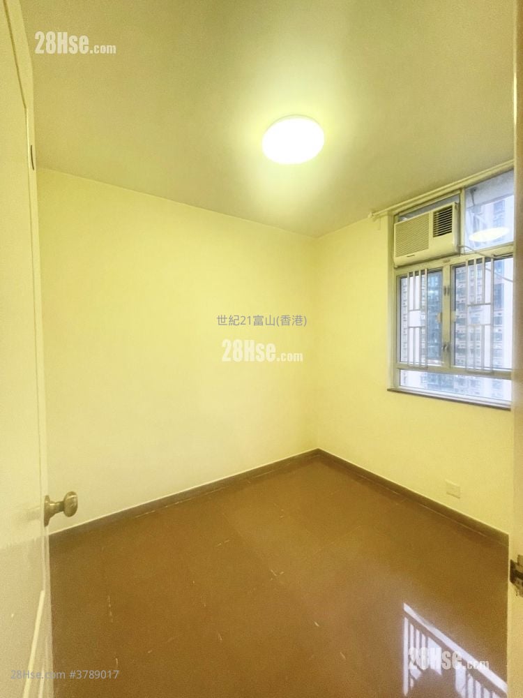 龙蟠苑 租盘 2 房 , 1 浴室 426 平方尺