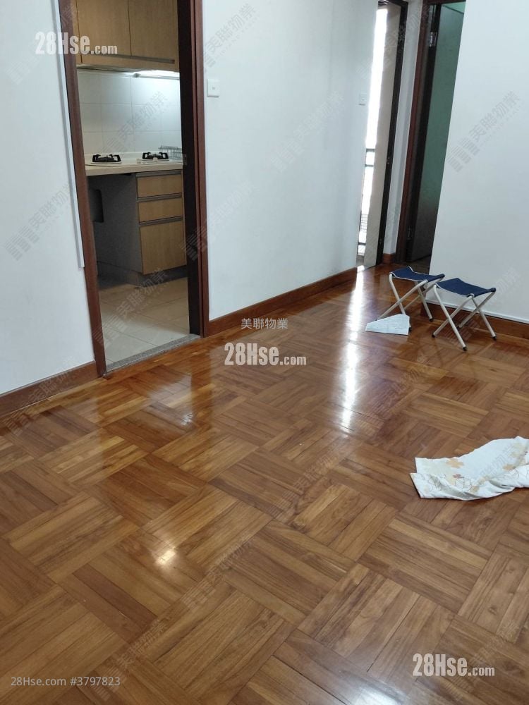 Royal Green Sell 2 Bedrooms 450 ft²