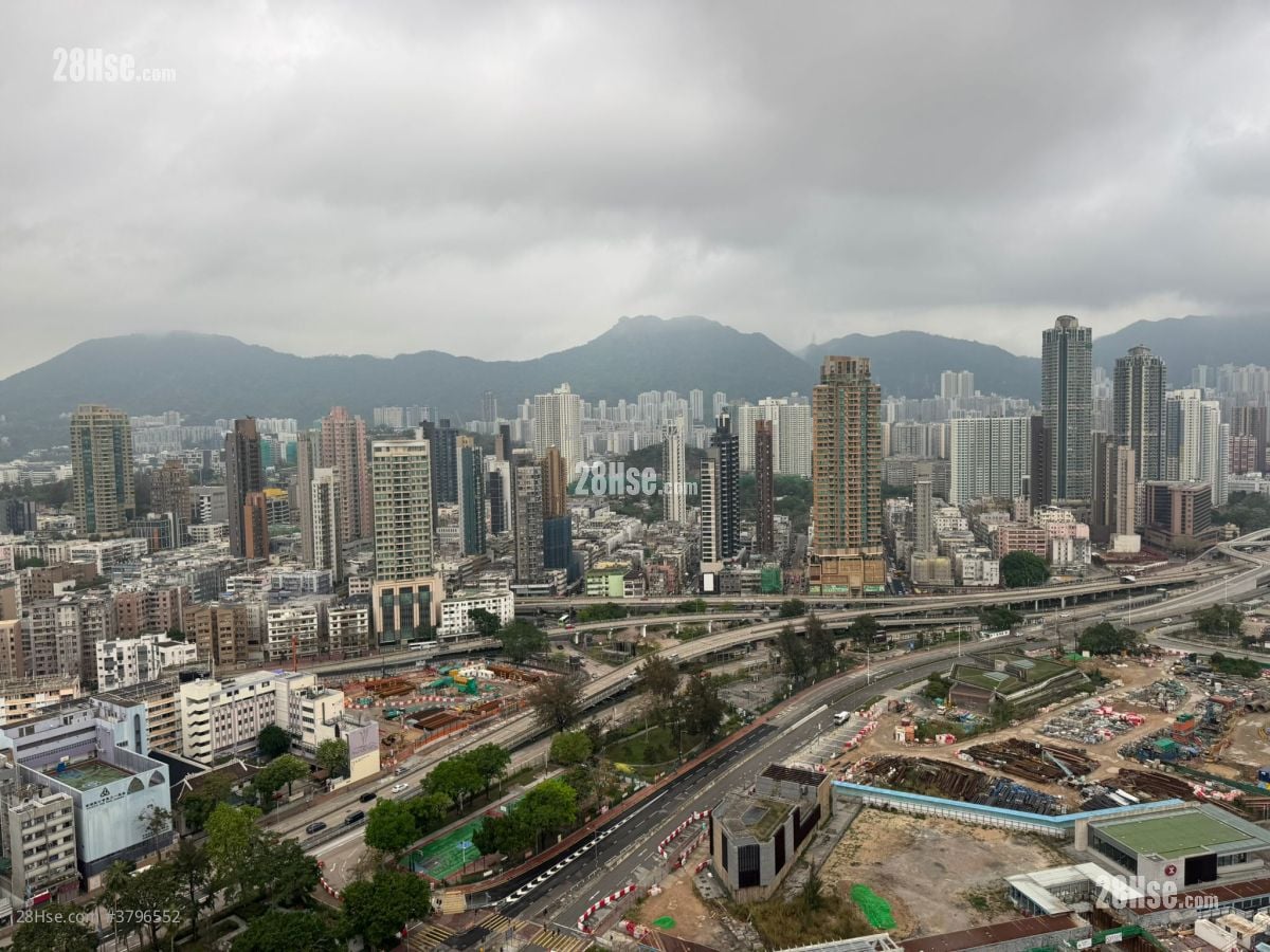 Sky Tower Sell 2 Bedrooms , 1 Bathroom 479 ft²