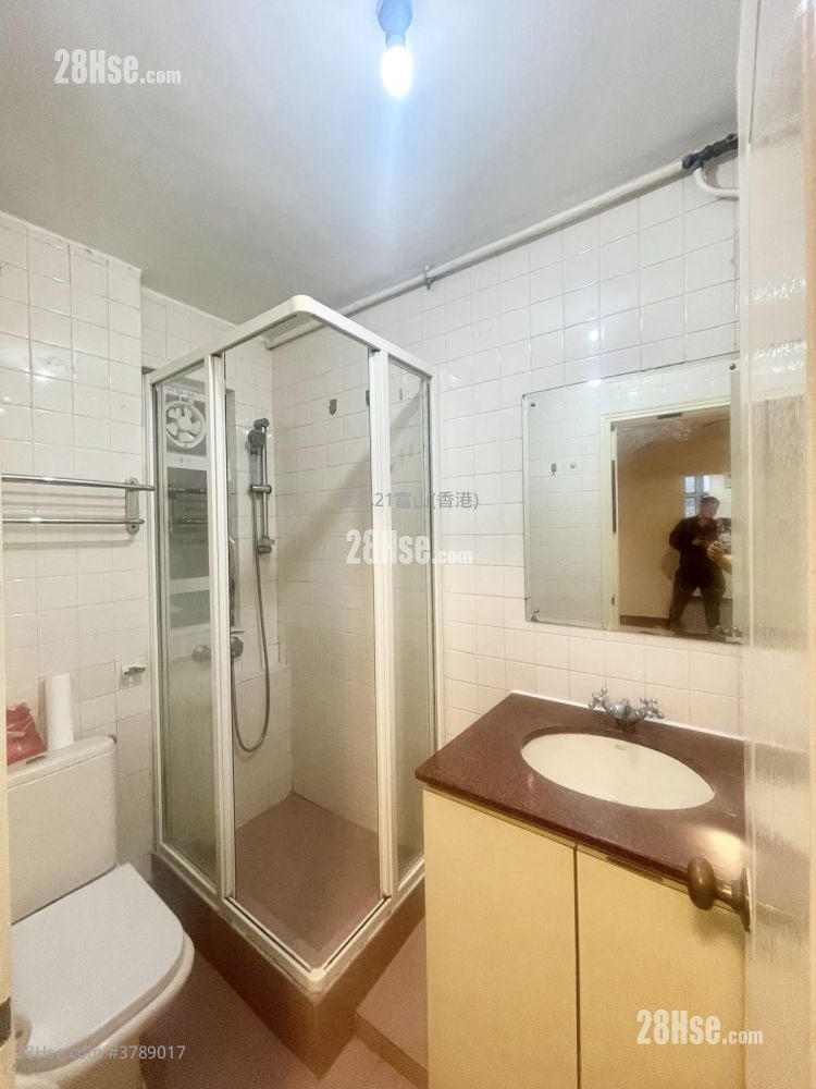 龙蟠苑 租盘 2 房 , 1 浴室 426 平方尺