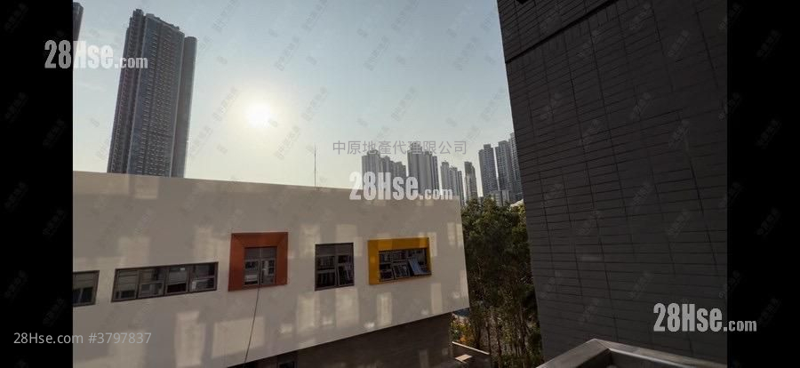 映日湾 售盘 4 房 , 2 浴室 803 平方尺