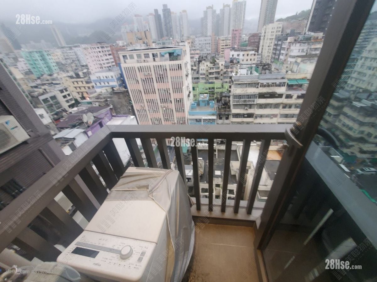 AVA228 售盘 1 房 249 平方尺