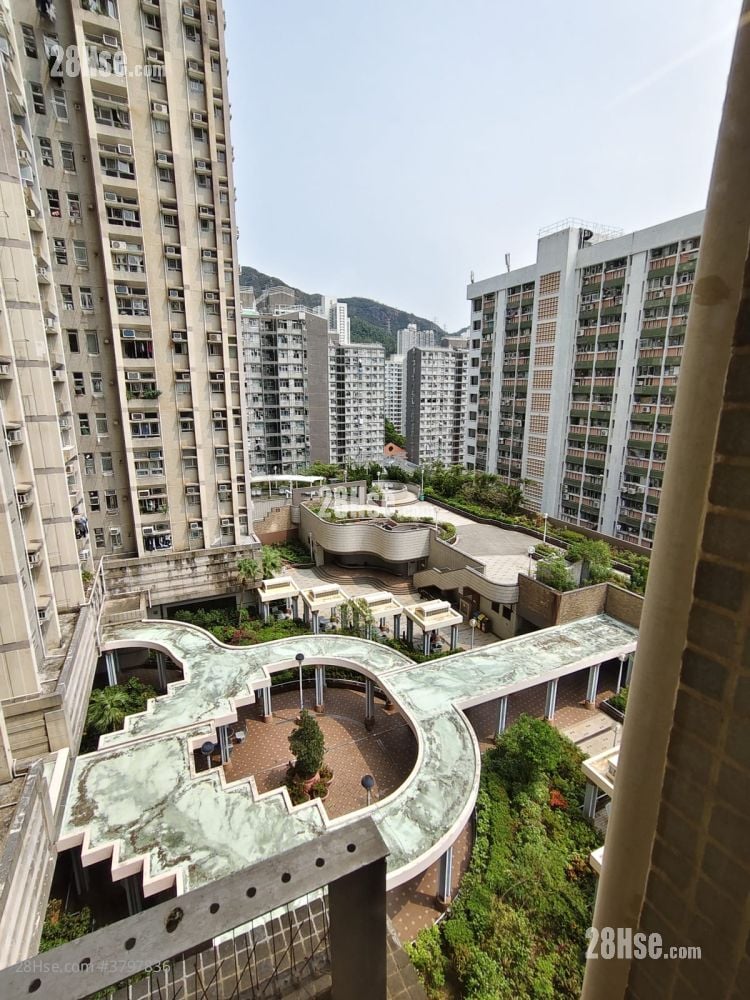 德强苑 售盘 3 房 , 1 浴室 574 平方尺