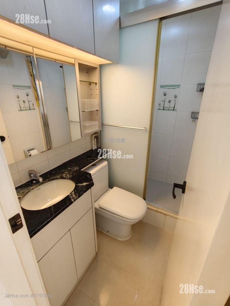 德强苑 售盘 3 房 , 1 浴室 574 平方尺