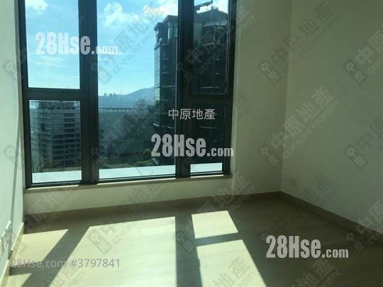 The Bloomsway Rental 1,213 ft²